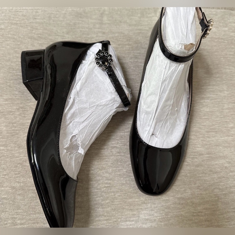 Bandolino Patent Black Maryjane Pumps Low Heels Shoes New Size 7